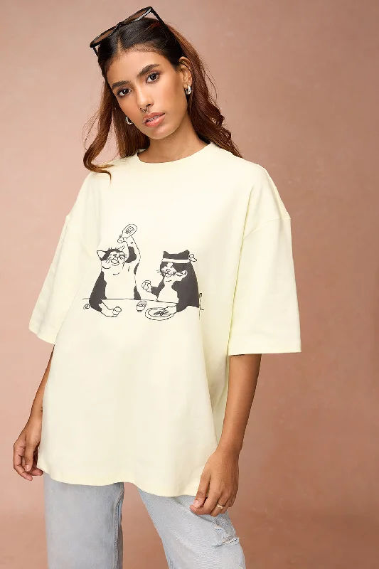 Cozy Looks Women's Two Cats Behind Me Yellow T-Shirt
