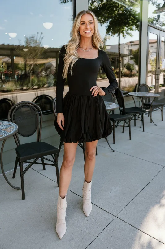 Soft Textures Jemma Black Long Sleeve Bubble Dress