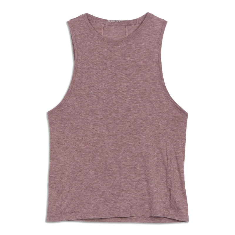 Box It Out Crop Tank Top - Resale