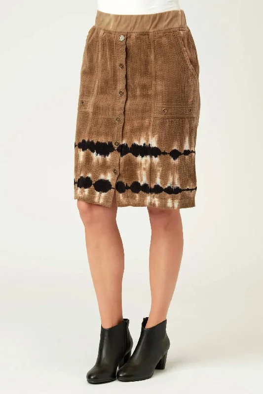 Dyami Pencil Skirt In Gouache Wash Rural