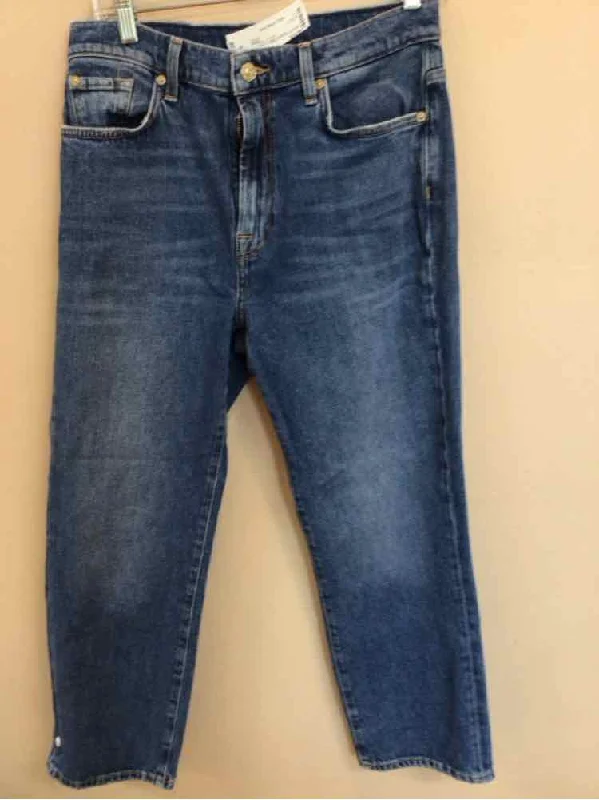 SEVEN FOR ALL MANKIND SIZE 30 Ladies JEANS