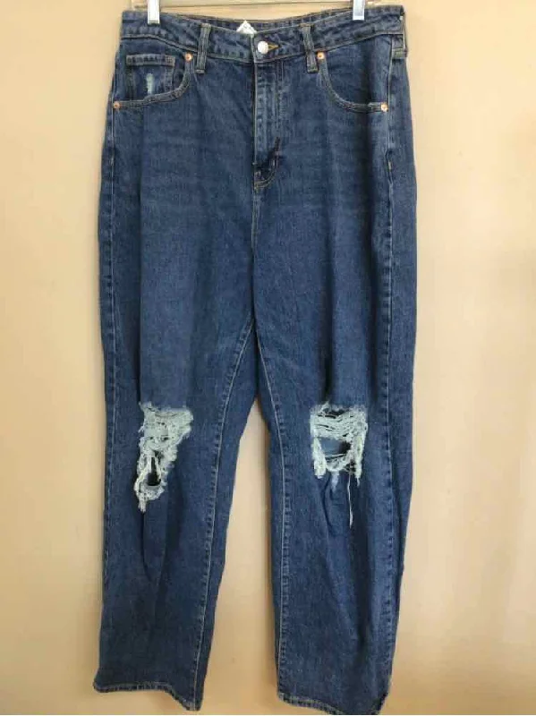 WILD FABLE SIZE 12 Ladies JEANS